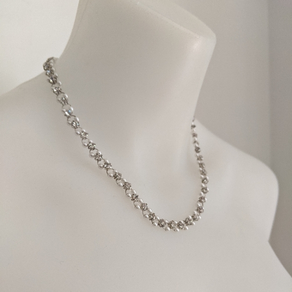 CEZANNE Mesh Necklace - Picture 2 of 7